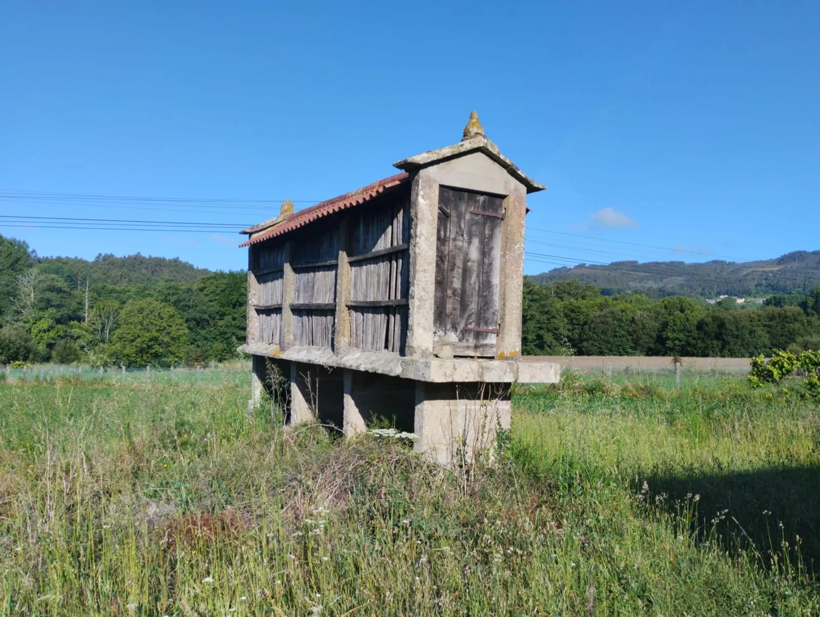 Casa rústica de pedra em Val do Dubra