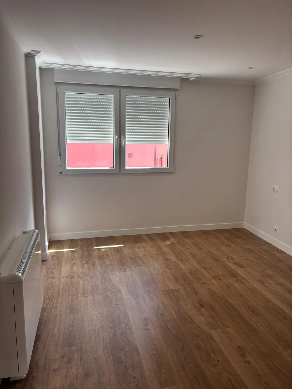 Piso reformado en venda na Rúa Manuel María, Carballo