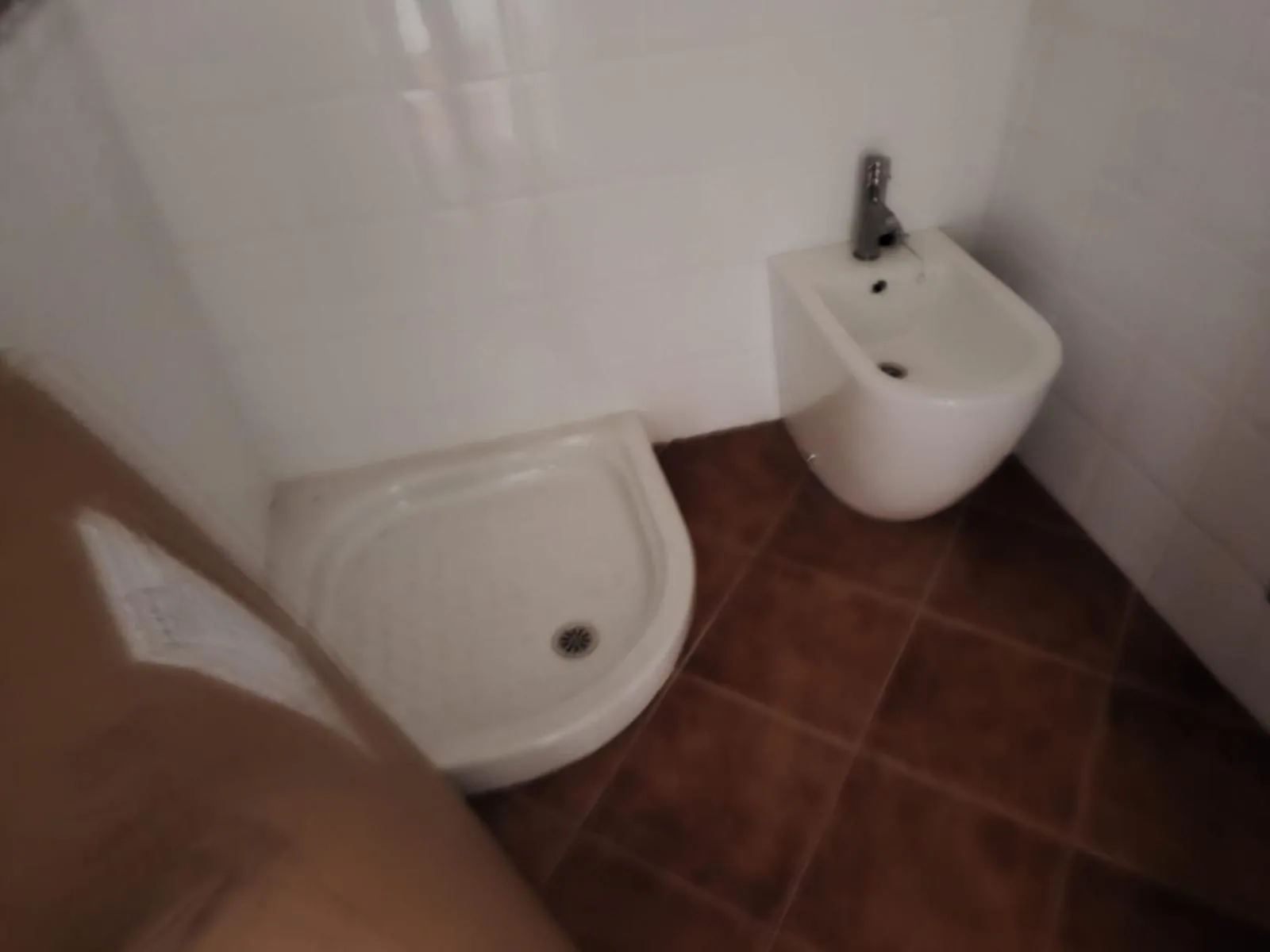 Apartamento renovado à venda em Santa Comba