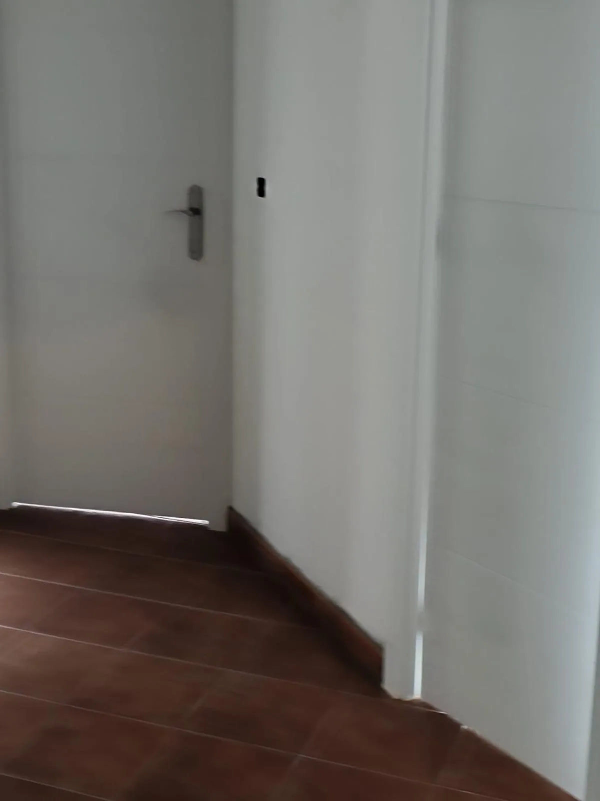 Apartamento renovado à venda em Santa Comba