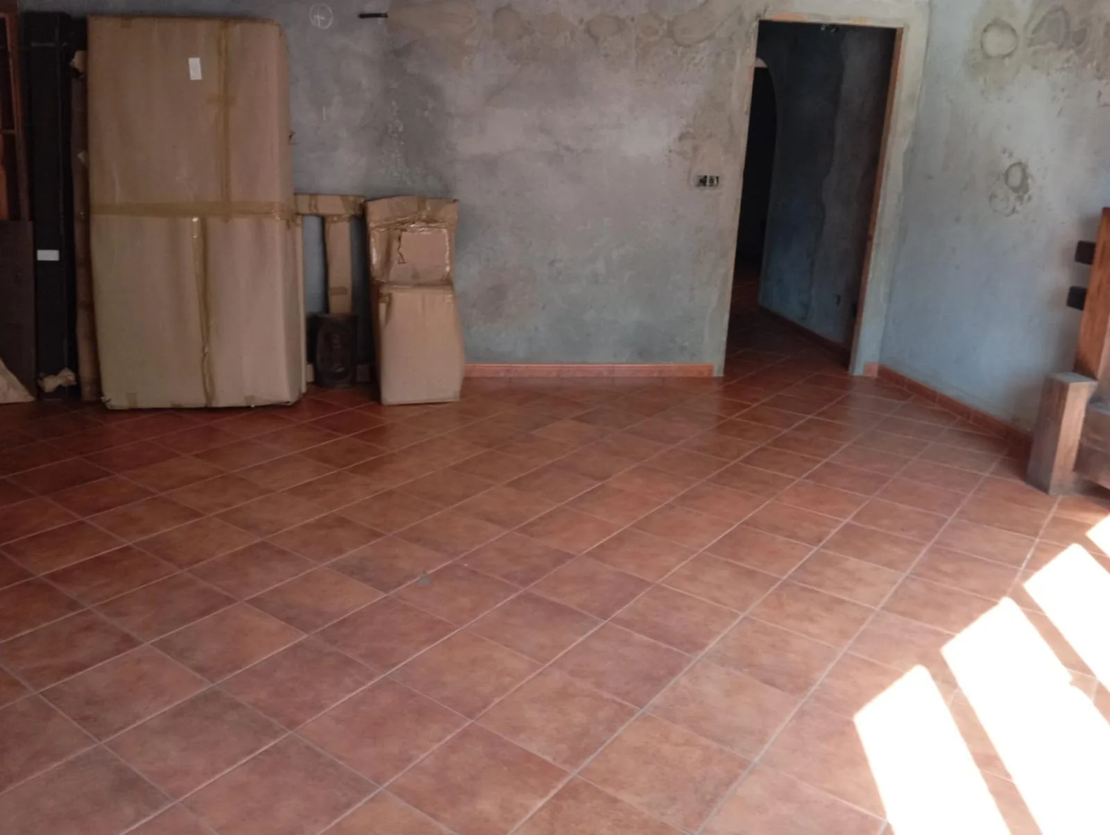 Apartamento renovado à venda em Santa Comba
